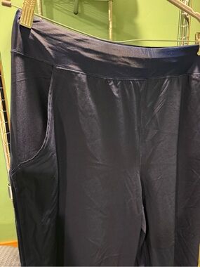 Lands' End Wide Leg Pants in Navy Blue